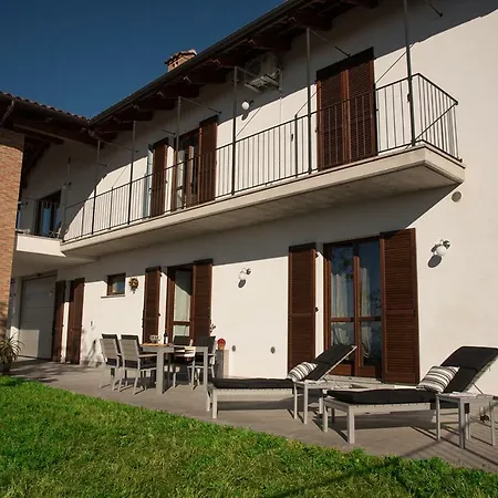 Apartamento Un Giardino Sulle Langhe Trezzo Tinella